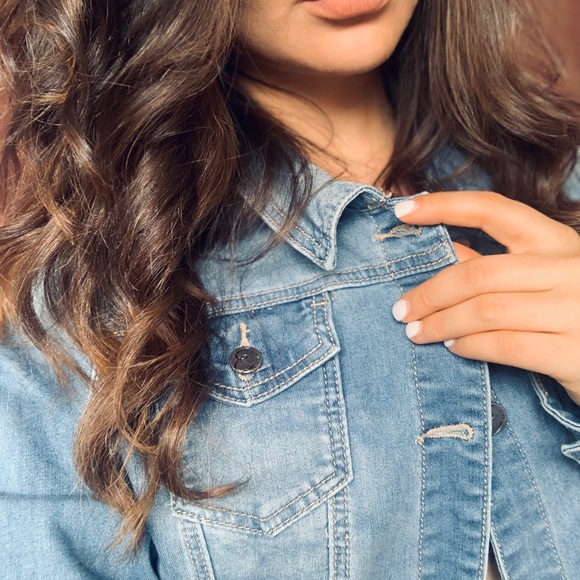 Jean Jacket - Picture 2 of 7